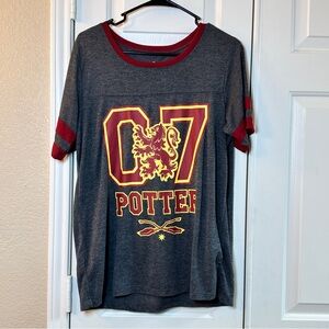 Grey and red Harry Potter‎ jersey, junior size XL (15-17)
